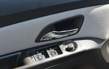 Chevrolet Cruze II, 2011 год, 779 999 рублей, 12 фотография