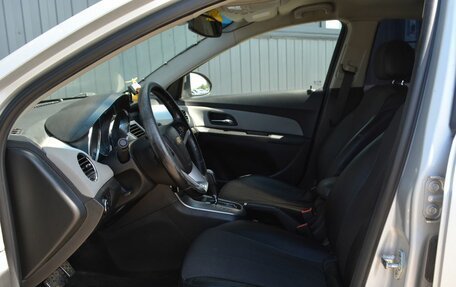 Chevrolet Cruze II, 2011 год, 779 999 рублей, 14 фотография