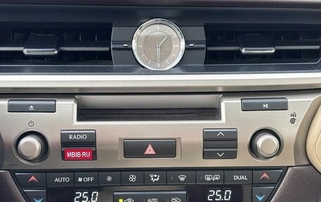 Lexus ES VII, 2015 год, 2 670 000 рублей, 25 фотография