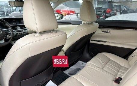 Lexus ES VII, 2015 год, 2 670 000 рублей, 18 фотография
