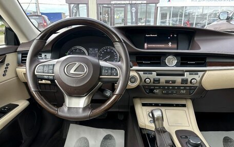 Lexus ES VII, 2015 год, 2 670 000 рублей, 27 фотография