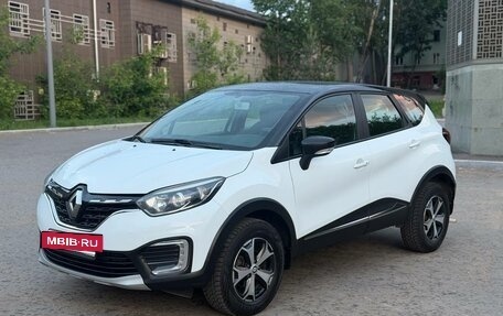 Renault Kaptur I рестайлинг, 2021 год, 1 200 000 рублей, 2 фотография