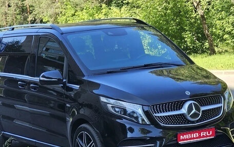 Mercedes-Benz V-Класс, 2020 год, 5 450 000 рублей, 1 фотография