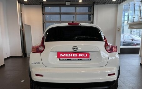 Nissan Juke II, 2013 год, 592 000 рублей, 4 фотография