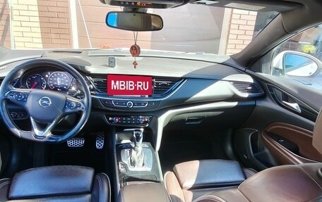 Opel Insignia II рестайлинг, 2018 год, 2 190 000 рублей, 14 фотография