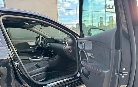 Mercedes-Benz A-Класс AMG, 2021 год, 4 950 000 рублей, 16 фотография
