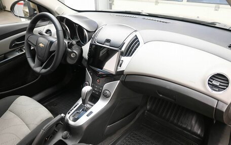 Chevrolet Cruze II, 2013 год, 749 000 рублей, 7 фотография