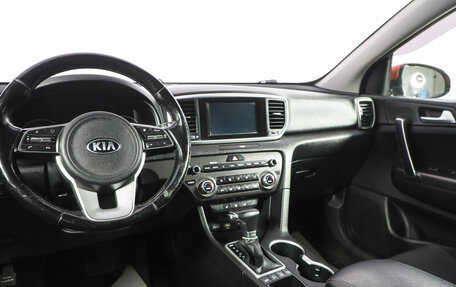 KIA Sportage IV рестайлинг, 2020 год, 2 249 000 рублей, 8 фотография