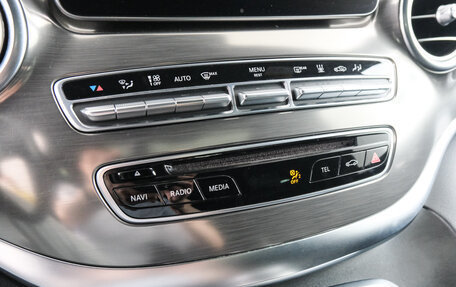 Mercedes-Benz V-Класс, 2018 год, 5 099 000 рублей, 14 фотография