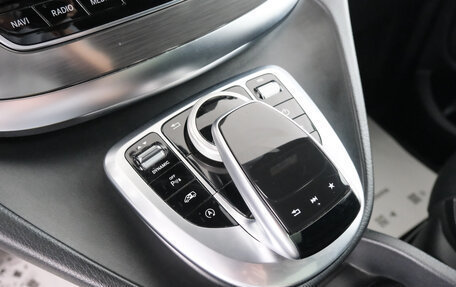 Mercedes-Benz V-Класс, 2018 год, 5 099 000 рублей, 15 фотография