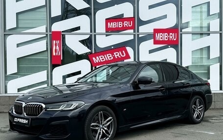 BMW 5 серия, 2020 год, 4 190 000 рублей, 2 фотография