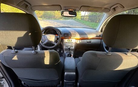 Toyota Avensis III рестайлинг, 2007 год, 730 000 рублей, 14 фотография
