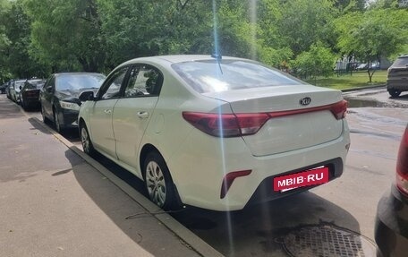 KIA Rio IV, 2018 год, 650 000 рублей, 6 фотография