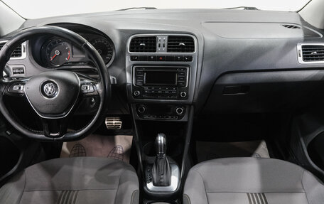 Volkswagen Polo VI (EU Market), 2016 год, 1 169 000 рублей, 18 фотография