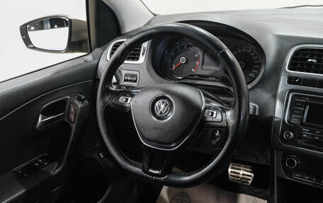 Volkswagen Polo VI (EU Market), 2016 год, 1 169 000 рублей, 16 фотография
