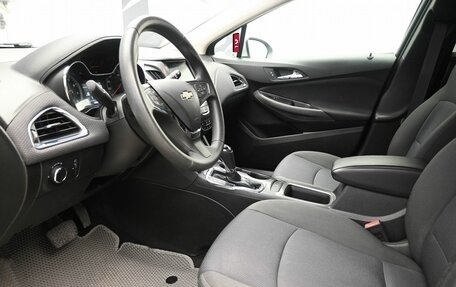 Chevrolet Cruze II, 2017 год, 1 365 900 рублей, 13 фотография