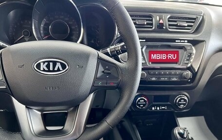 KIA Rio III рестайлинг, 2012 год, 995 000 рублей, 19 фотография