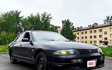 Nissan Skyline, 1988 год, 410 000 рублей, 2 фотография