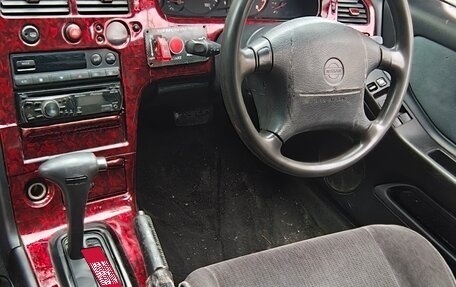Nissan Skyline, 1988 год, 410 000 рублей, 9 фотография