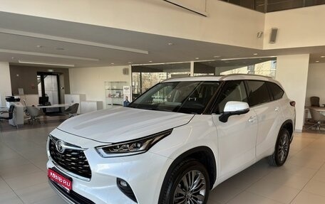 Toyota Highlander, 2026 год, 5 500 000 рублей, 1 фотография