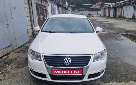 Volkswagen Passat B6, 2010 год, 900 000 рублей, 1 фотография