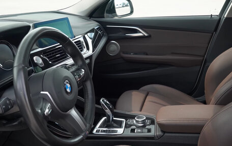 BMW 1 серия, 2022 год, 1 880 000 рублей, 13 фотография