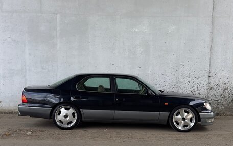 Toyota Celsior III, 1998 год, 1 150 000 рублей, 10 фотография