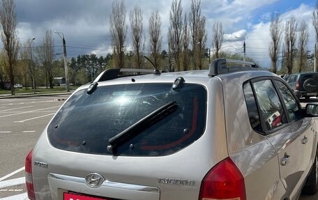 Hyundai Tucson III, 2006 год, 650 000 рублей, 4 фотография