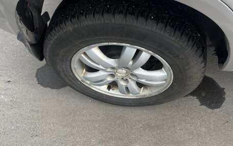 Hyundai Tucson III, 2006 год, 650 000 рублей, 17 фотография