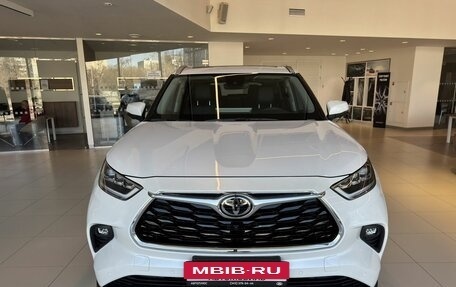 Toyota Highlander, 2026 год, 5 500 000 рублей, 2 фотография
