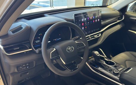 Toyota Highlander, 2026 год, 5 500 000 рублей, 13 фотография