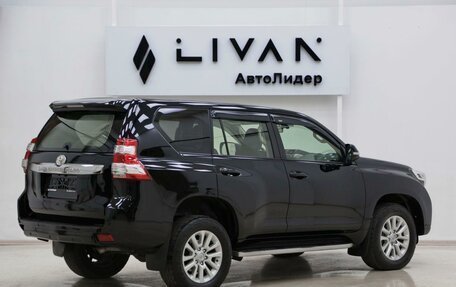 Toyota Land Cruiser Prado 150 рестайлинг 2, 2014 год, 2 995 000 рублей, 4 фотография