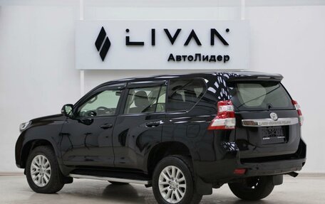 Toyota Land Cruiser Prado 150 рестайлинг 2, 2014 год, 2 995 000 рублей, 2 фотография