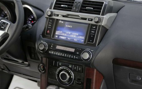Toyota Land Cruiser Prado 150 рестайлинг 2, 2014 год, 2 995 000 рублей, 8 фотография