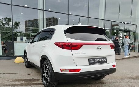 KIA Sportage IV рестайлинг, 2017 год, 1 999 800 рублей, 8 фотография