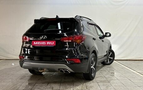 Hyundai Santa Fe III рестайлинг, 2017 год, 2 100 000 рублей, 4 фотография