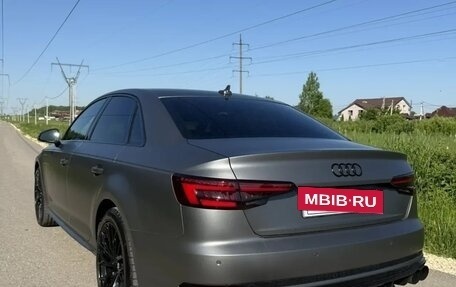 Audi A4, 2017 год, 2 300 000 рублей, 6 фотография