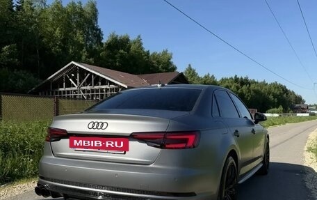 Audi A4, 2017 год, 2 300 000 рублей, 4 фотография