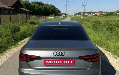 Audi A4, 2017 год, 2 300 000 рублей, 5 фотография