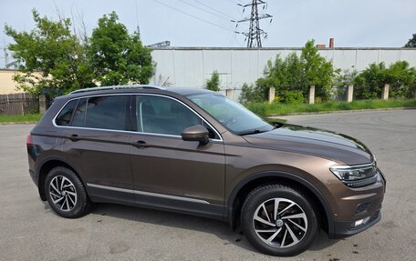 Volkswagen Tiguan II, 2018 год, 2 800 000 рублей, 11 фотография