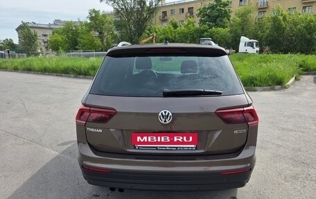 Volkswagen Tiguan II, 2018 год, 2 800 000 рублей, 8 фотография