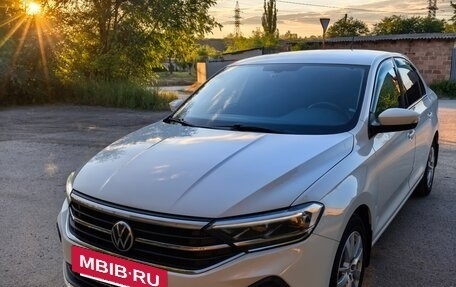 Volkswagen Polo VI (EU Market), 2021 год, 1 730 000 рублей, 3 фотография