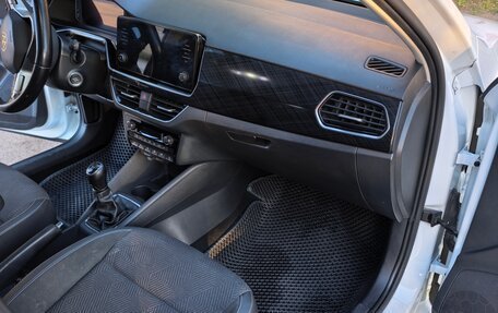 Volkswagen Polo VI (EU Market), 2021 год, 1 730 000 рублей, 16 фотография