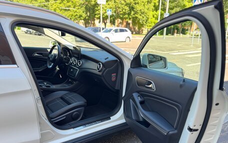 Mercedes-Benz GLA, 2016 год, 2 120 000 рублей, 28 фотография