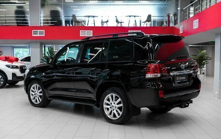 Toyota Land Cruiser 200, 2008 год, 2 550 000 рублей, 4 фотография