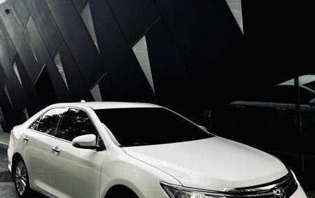 Toyota Camry, 2015 год, 2 100 000 рублей, 1 фотография
