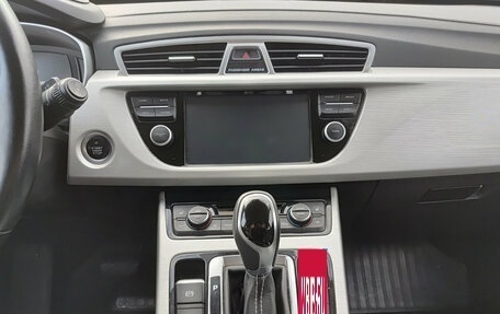 Geely Atlas I, 2019 год, 1 680 000 рублей, 18 фотография