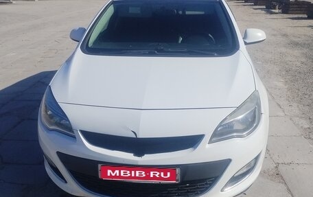 Opel Astra J, 2012 год, 900 000 рублей, 1 фотография