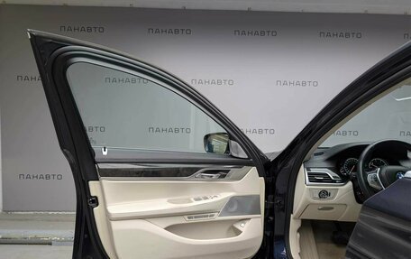 BMW 7 серия, 2016 год, 3 349 000 рублей, 7 фотография