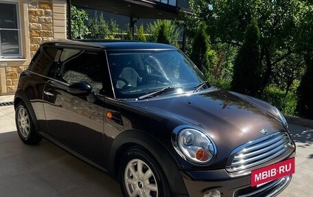 MINI Hatch, 2010 год, 900 000 рублей, 6 фотография